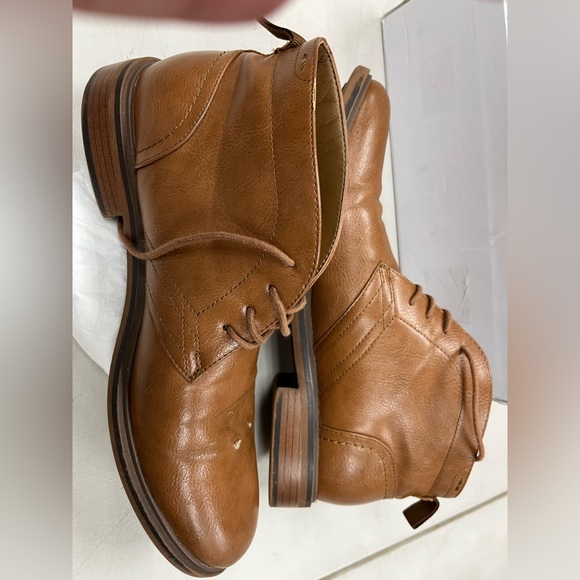 Sonoma Goods For Life® Aaron Men's Chukka Boots. - Picture 2 of 7